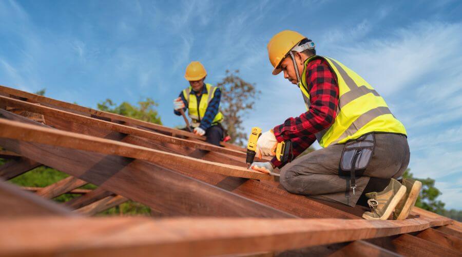 Expert Emergency Roof Repairs services in Adrian, MO